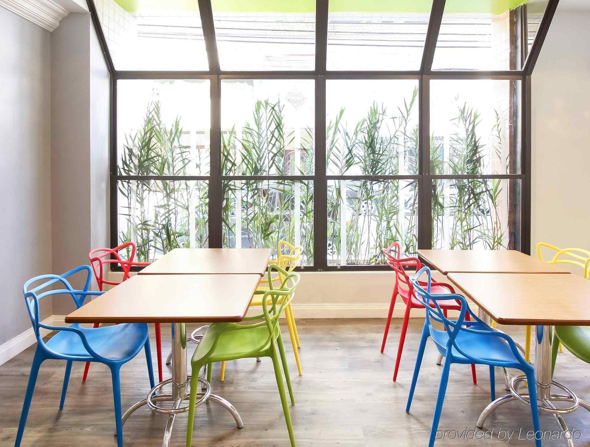 Ibis Styles Жоинвили Экстерьер фото