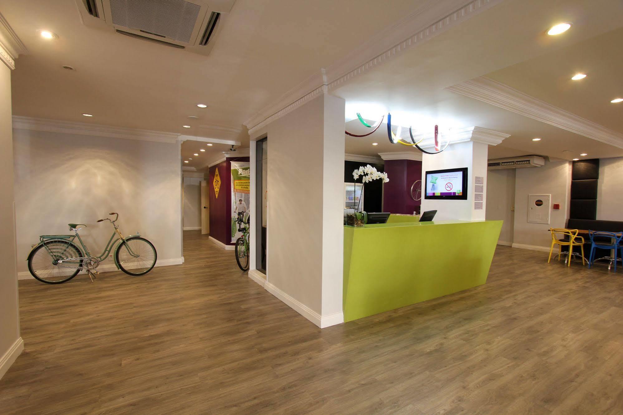 Ibis Styles Жоинвили Экстерьер фото